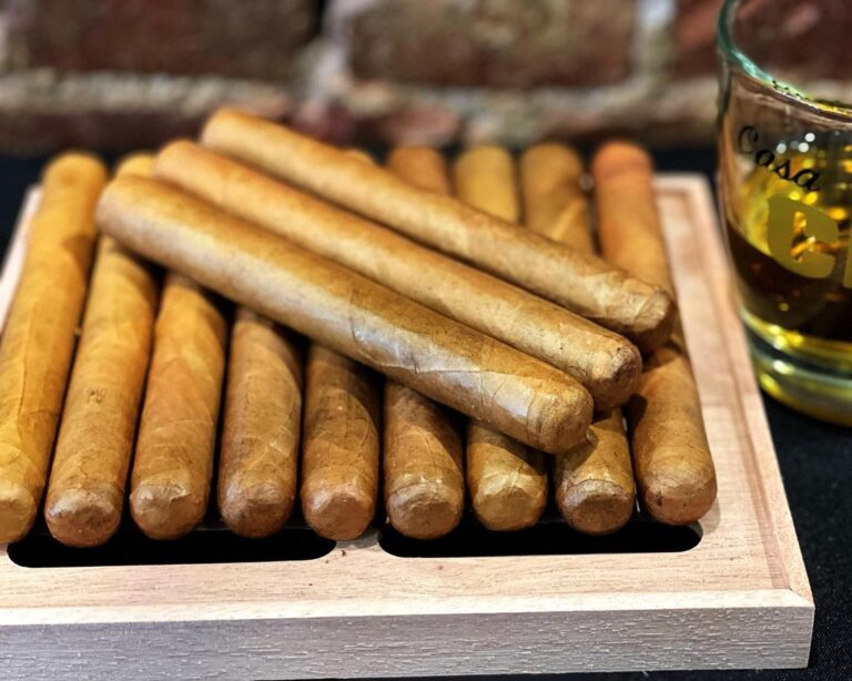 Casa de Aroma Cigars Nueva Alturas